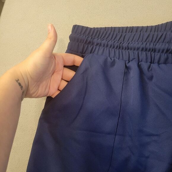 St. John's Bay Navy Blue Skort Size Large - Picture 2 of 7